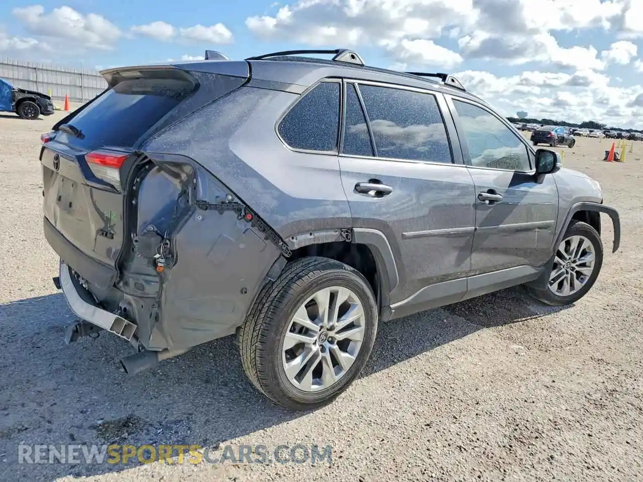 3 Photograph of a damaged car 2T3C1RFV3RC296370 TOYOTA RAV4 2024
