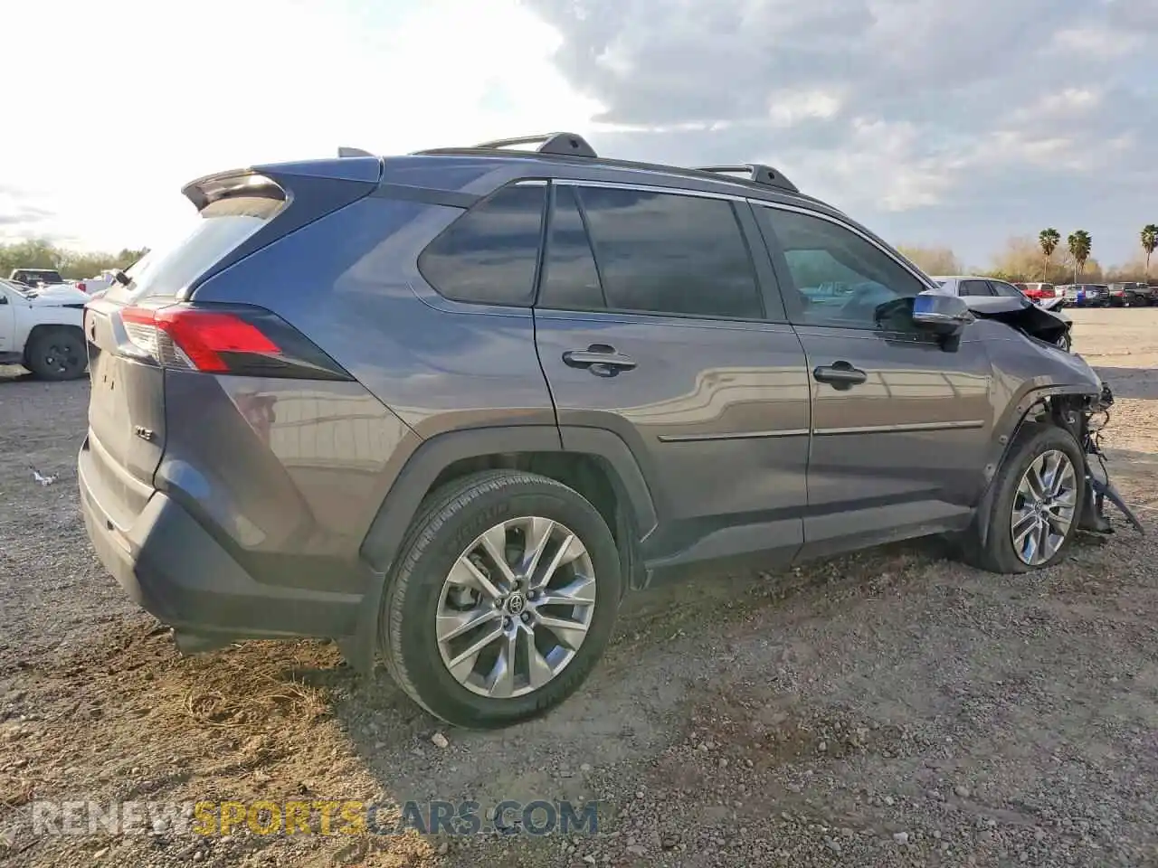 3 Photograph of a damaged car 2T3C1RFV3RW347526 TOYOTA RAV4 2024
