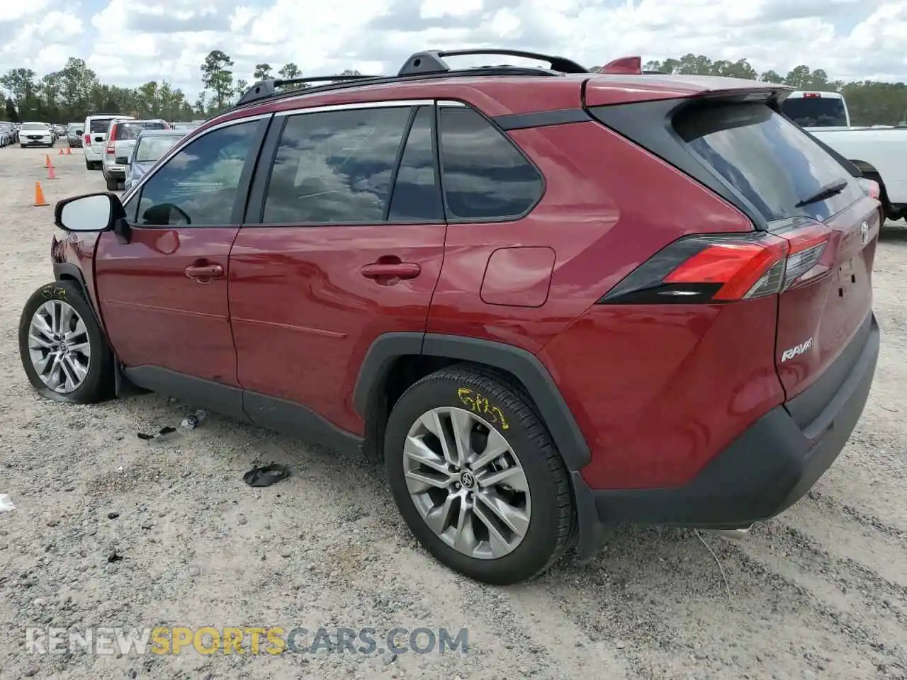 2 Photograph of a damaged car 2T3C1RFV5RW337645 TOYOTA RAV4 2024