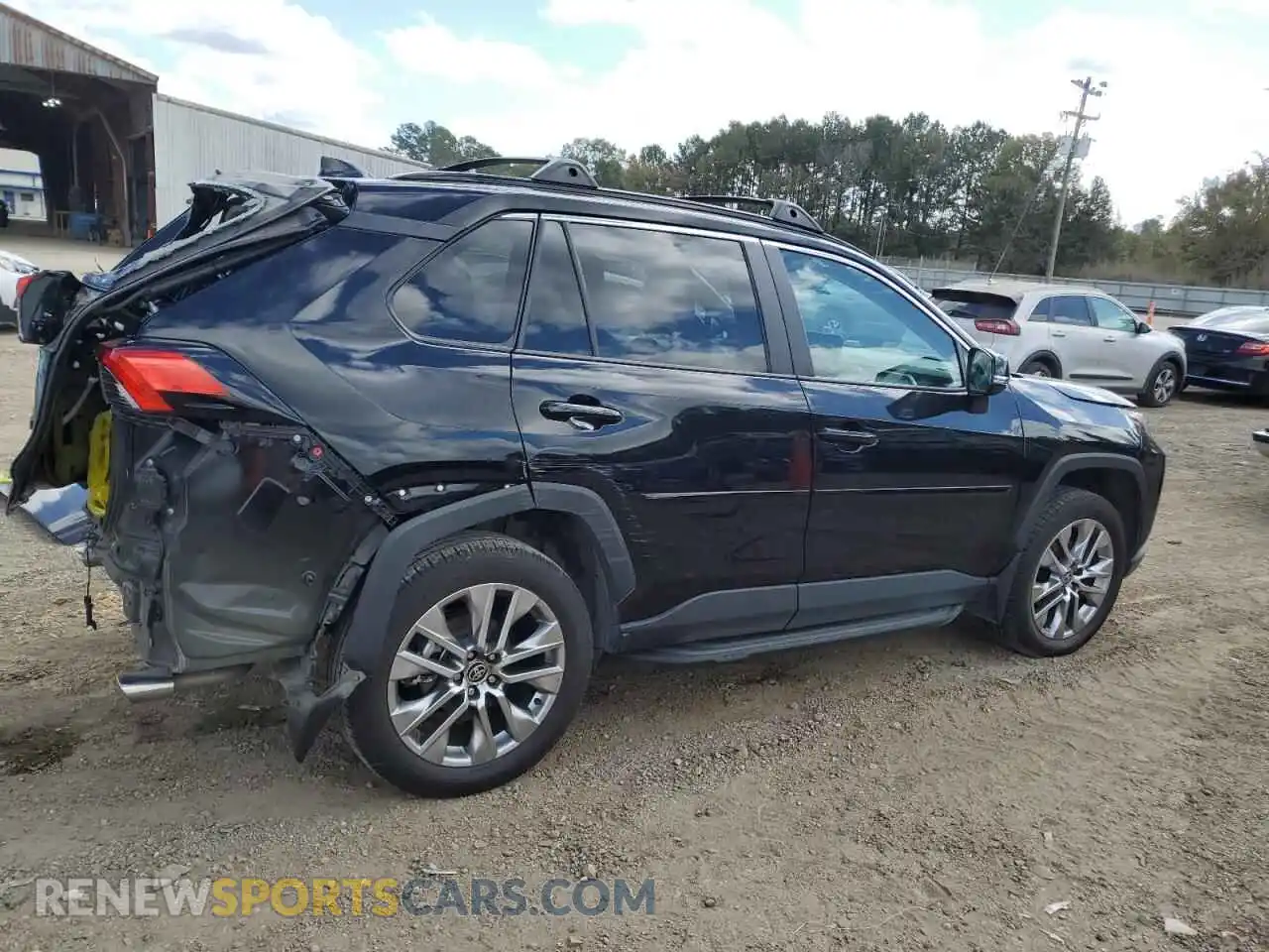 3 Photograph of a damaged car 2T3C1RFV9RC288726 TOYOTA RAV4 2024