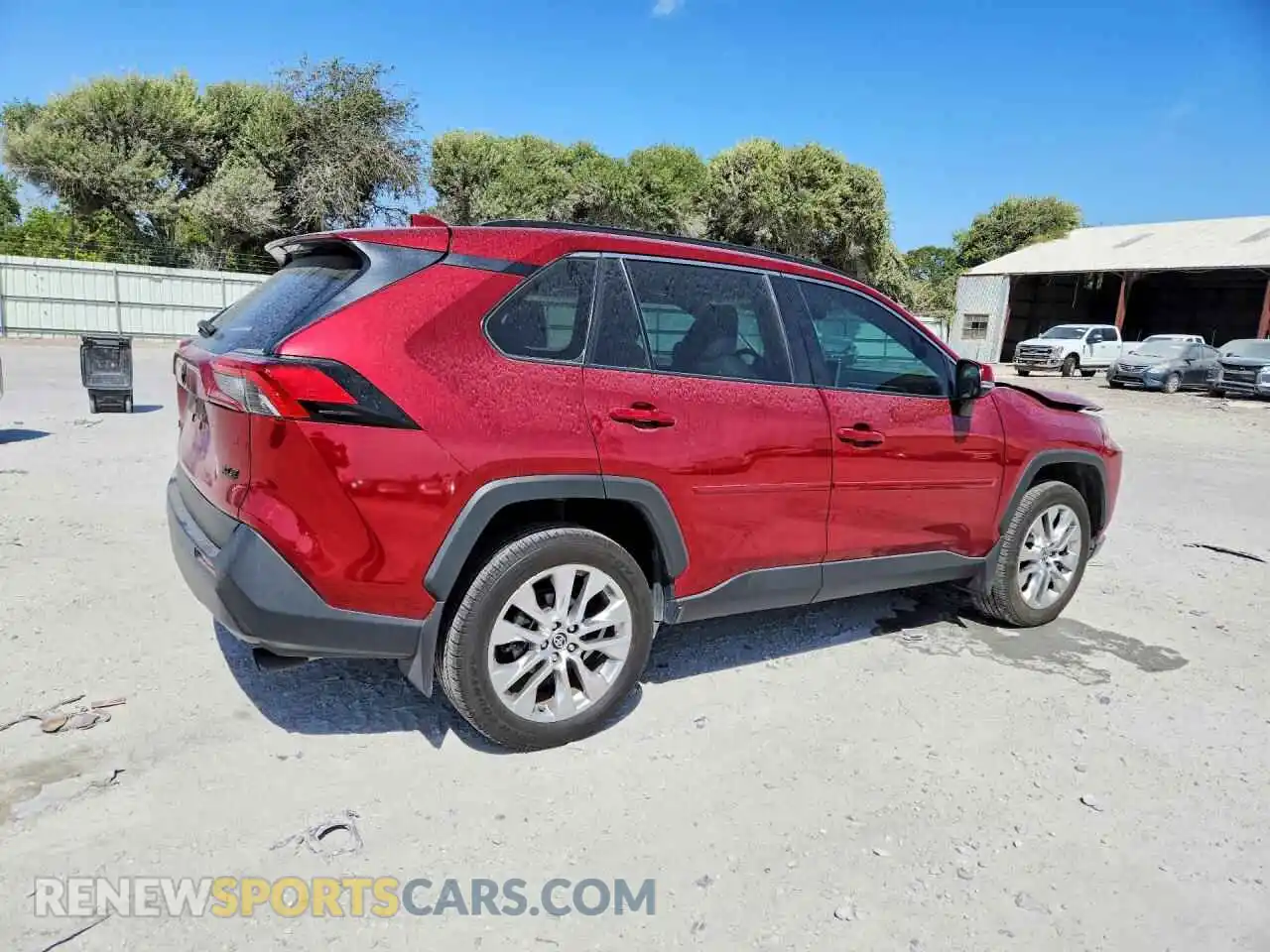 3 Photograph of a damaged car 2T3C1RFV9RW364525 TOYOTA RAV4 2024
