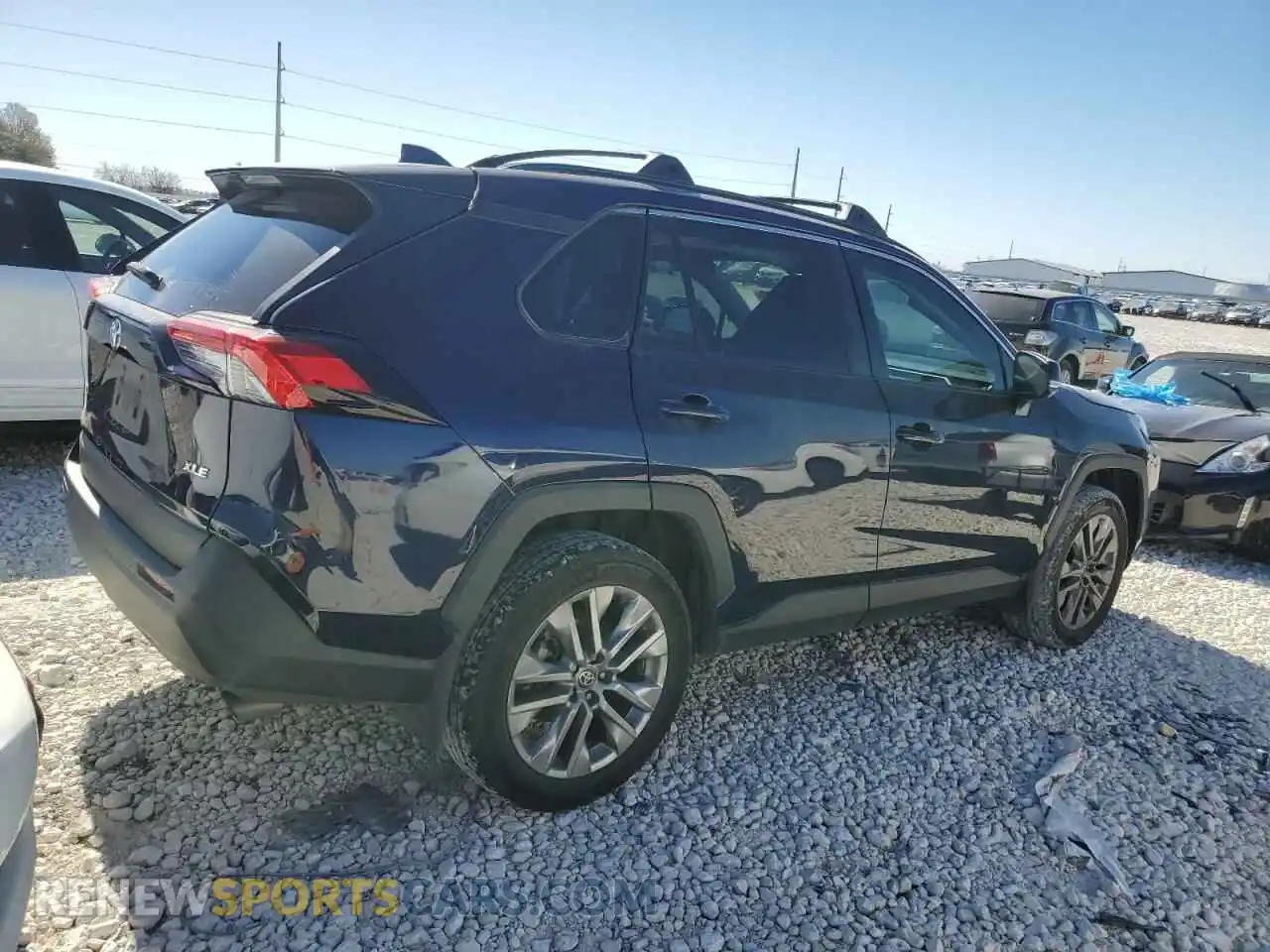 3 Photograph of a damaged car 2T3C1RFVXRW302499 TOYOTA RAV4 2024