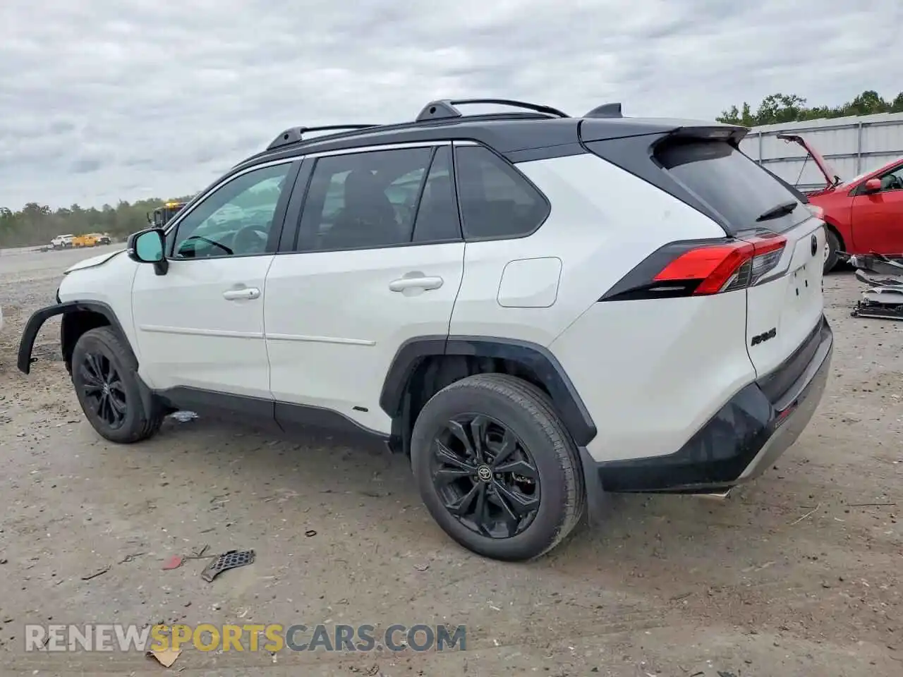 2 Photograph of a damaged car 2T3E6RFV9RW076207 TOYOTA RAV4 2024