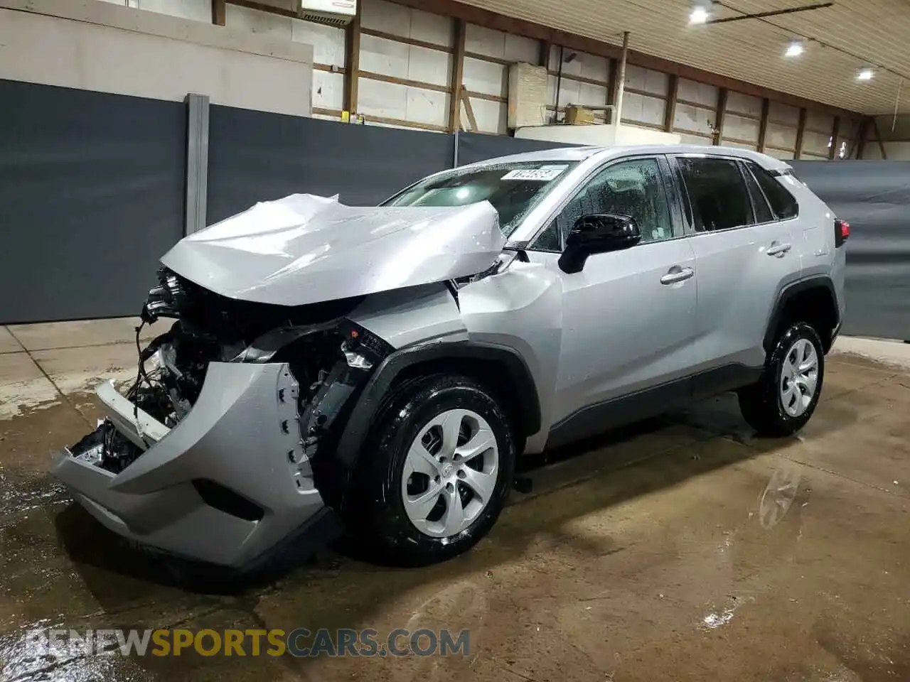 1 Photograph of a damaged car 2T3F1RFV0RC429261 TOYOTA RAV4 2024