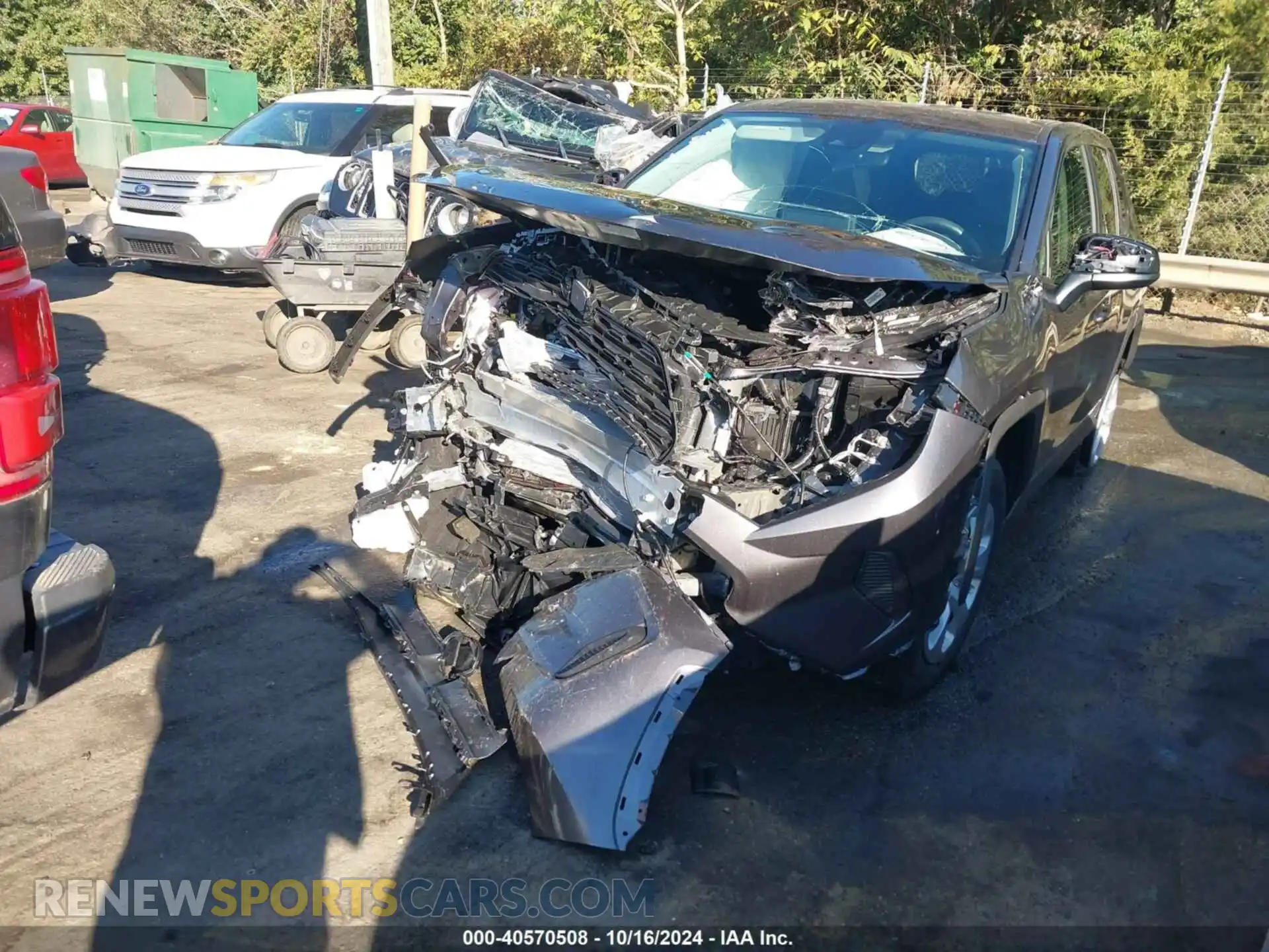 2 Photograph of a damaged car 2T3F1RFV1RC475522 TOYOTA RAV4 2024