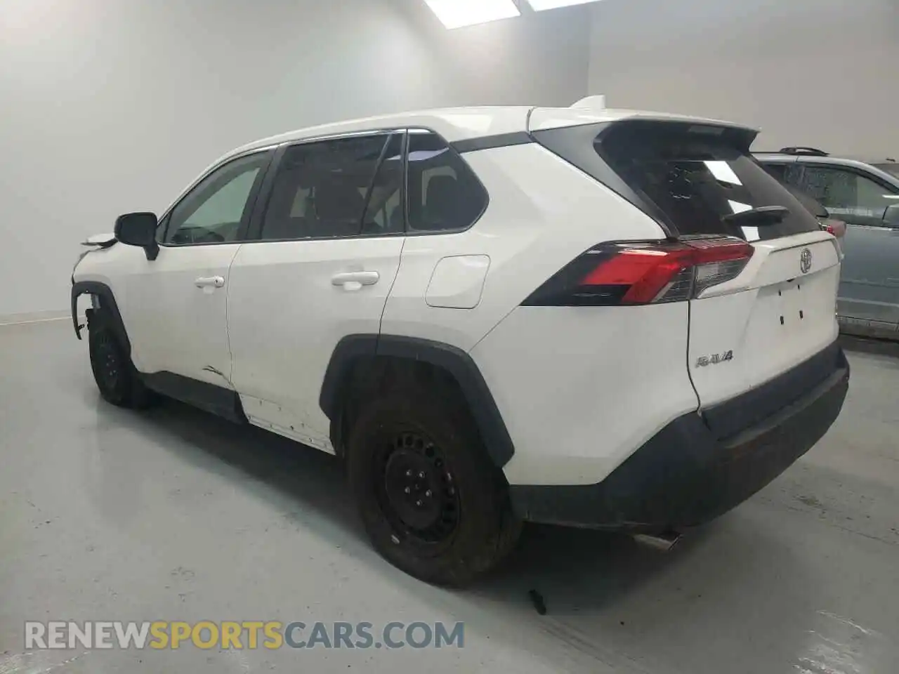 2 Photograph of a damaged car 2T3F1RFV2RC441363 TOYOTA RAV4 2024