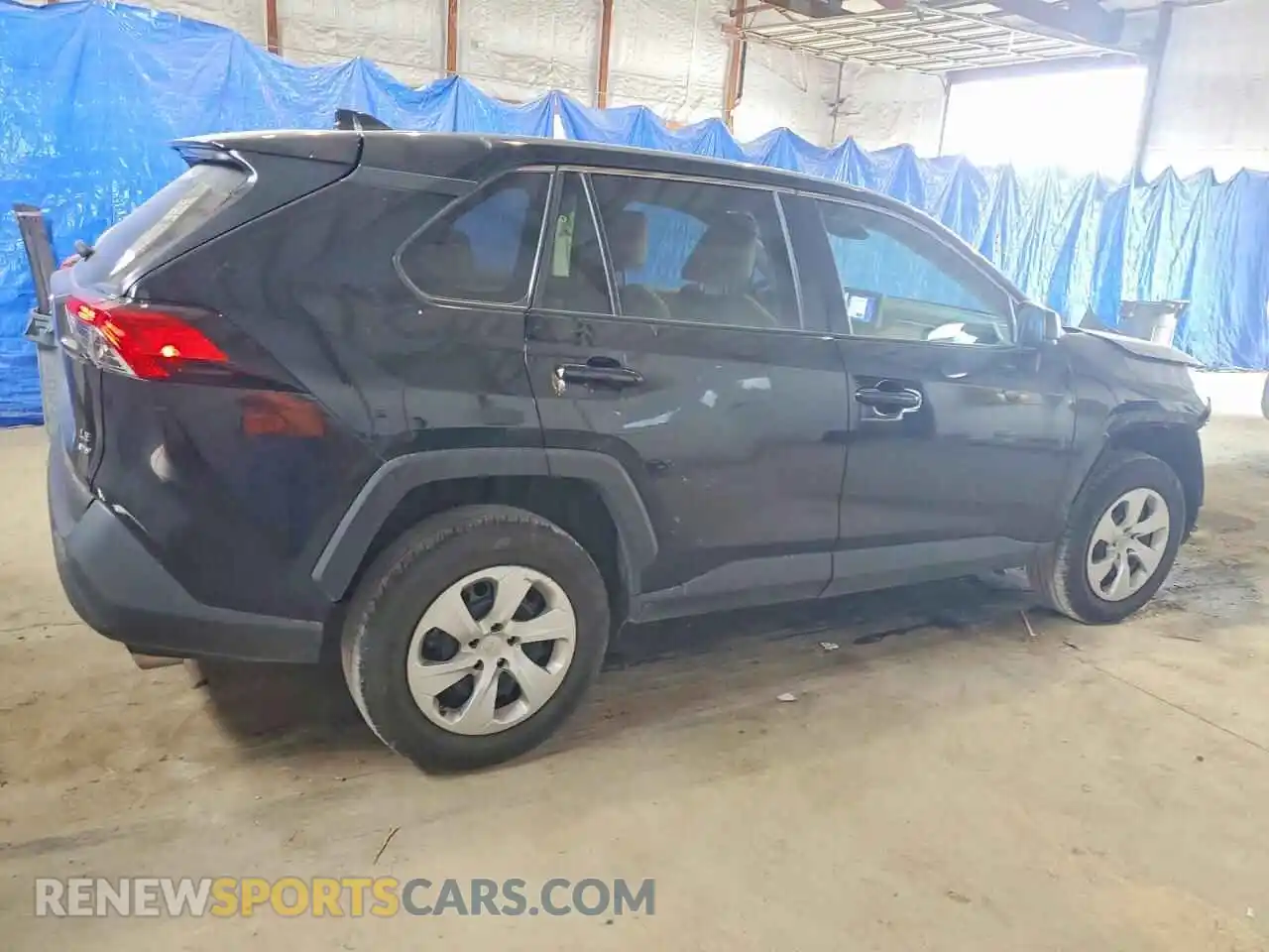 3 fotografías del automóvil dañado 2T3F1RFV4RC411698 TOYOTA RAV4 2024