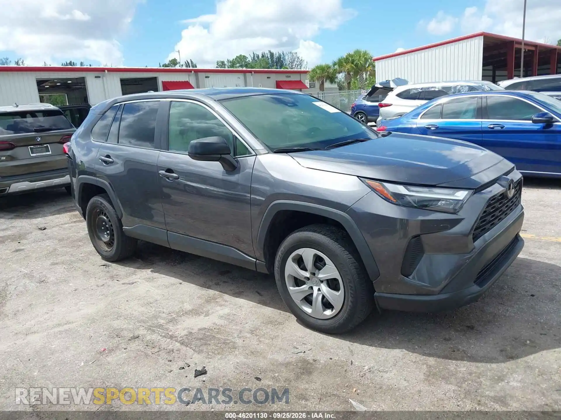 1 Photograph of a damaged car 2T3F1RFV5RC421575 TOYOTA RAV4 2024