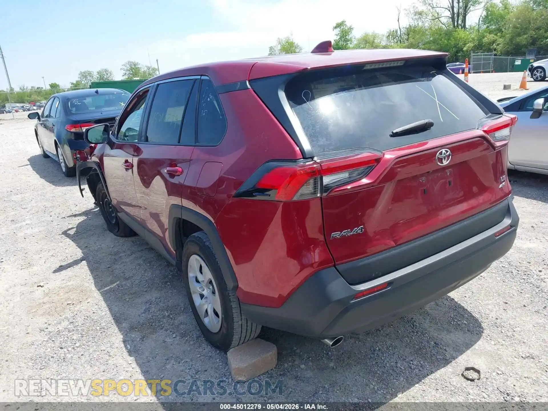 3 Photograph of a damaged car 2T3F1RFV5RW445339 TOYOTA RAV4 2024