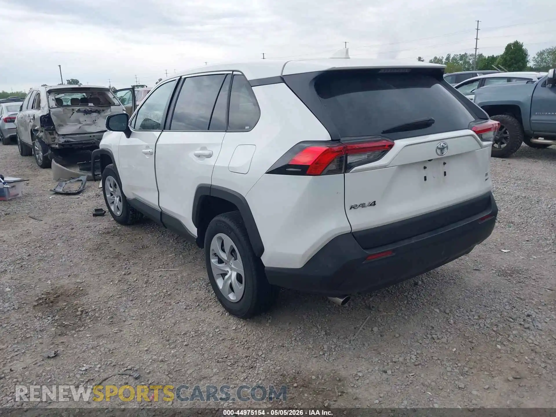 3 Photograph of a damaged car 2T3F1RFV5RW473352 TOYOTA RAV4 2024