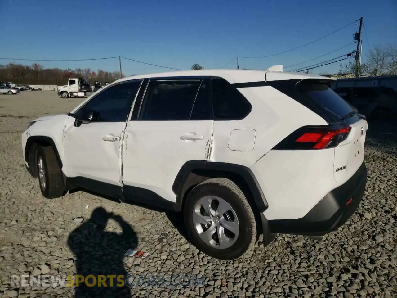 2 Photograph of a damaged car 2T3F1RFV6RC433105 TOYOTA RAV4 2024