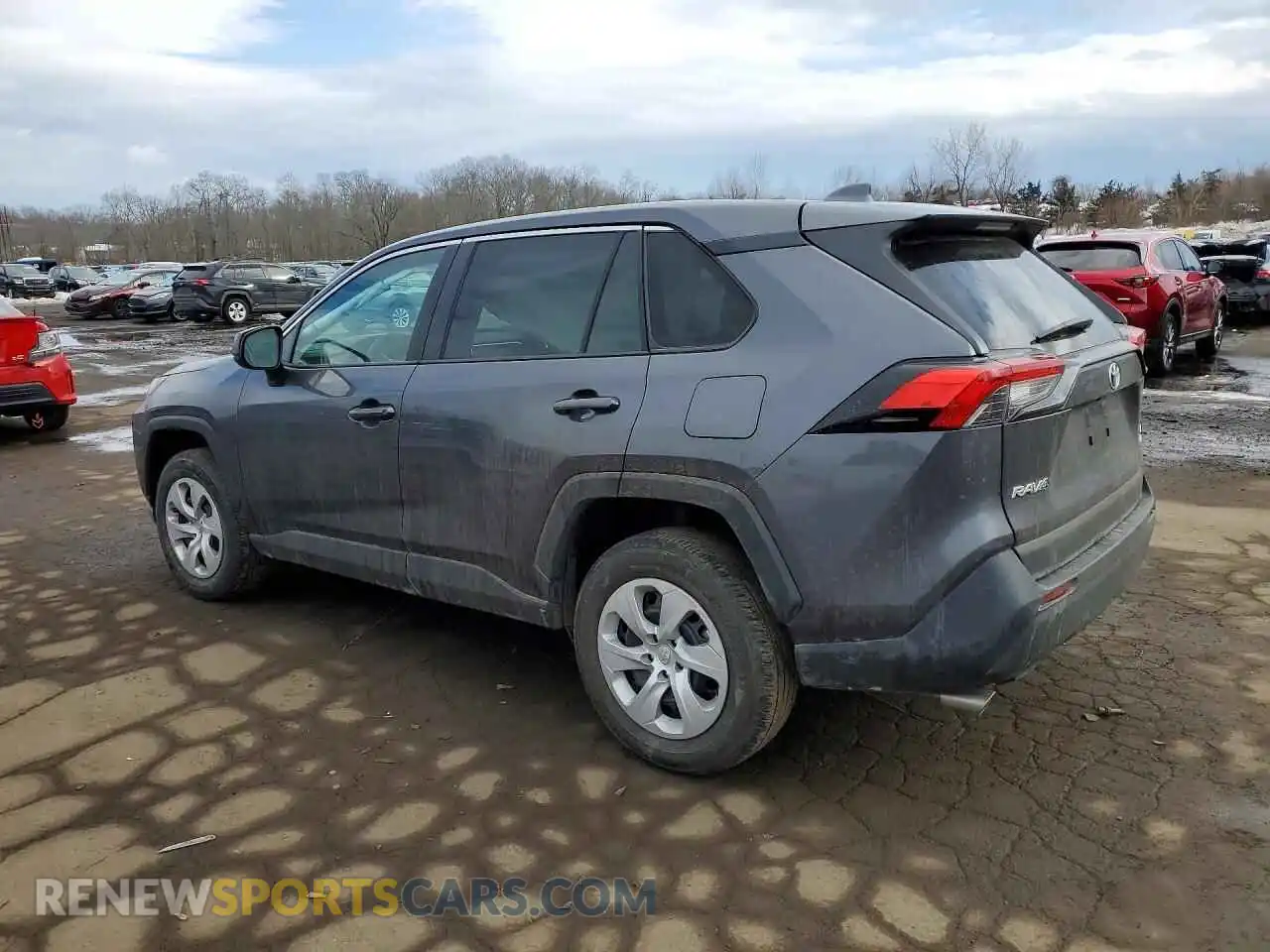 2 Photograph of a damaged car 2T3F1RFV7RC452035 TOYOTA RAV4 2024
