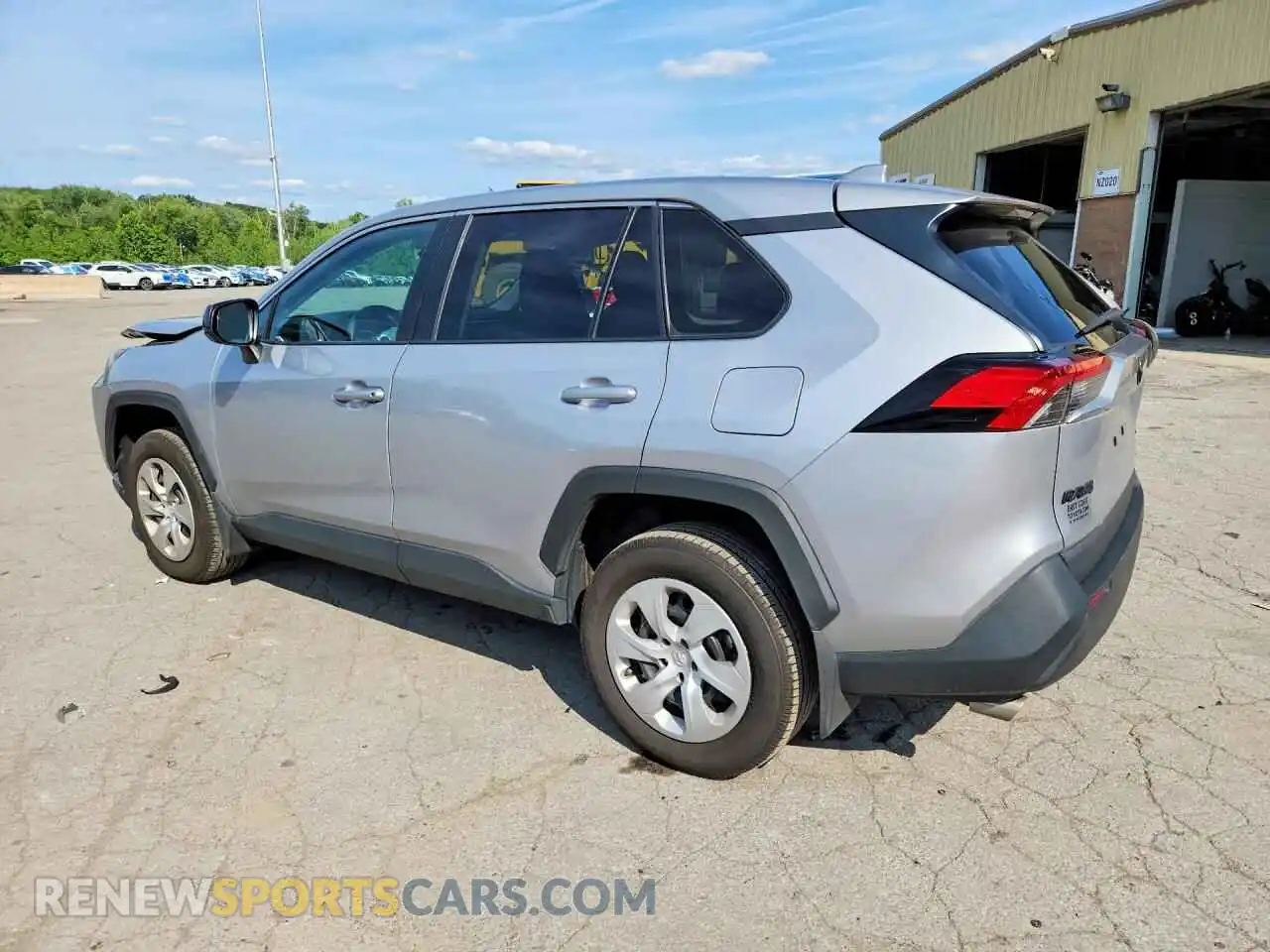2 Фотография поврежденного автомобиля 2T3F1RFV7RC476559 TOYOTA RAV4 2024