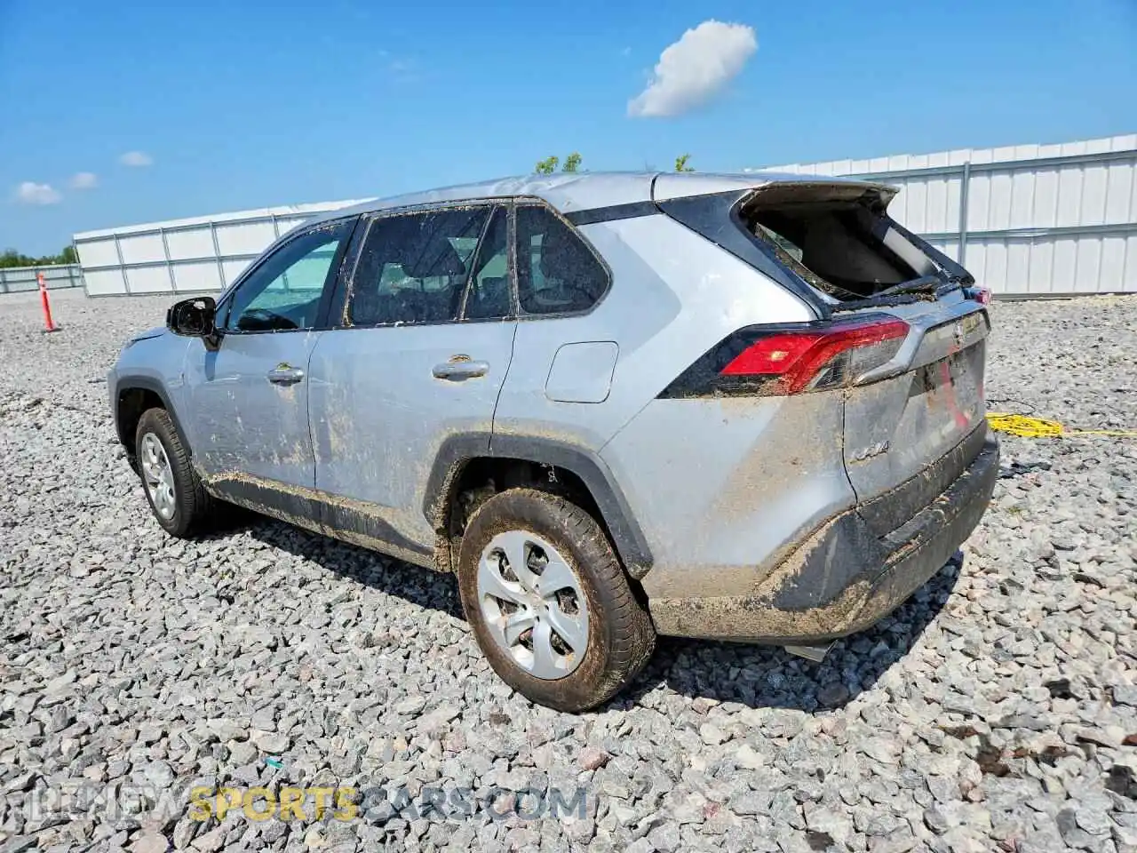2 fotografías del automóvil dañado 2T3F1RFV7RW476320 TOYOTA RAV4 2024