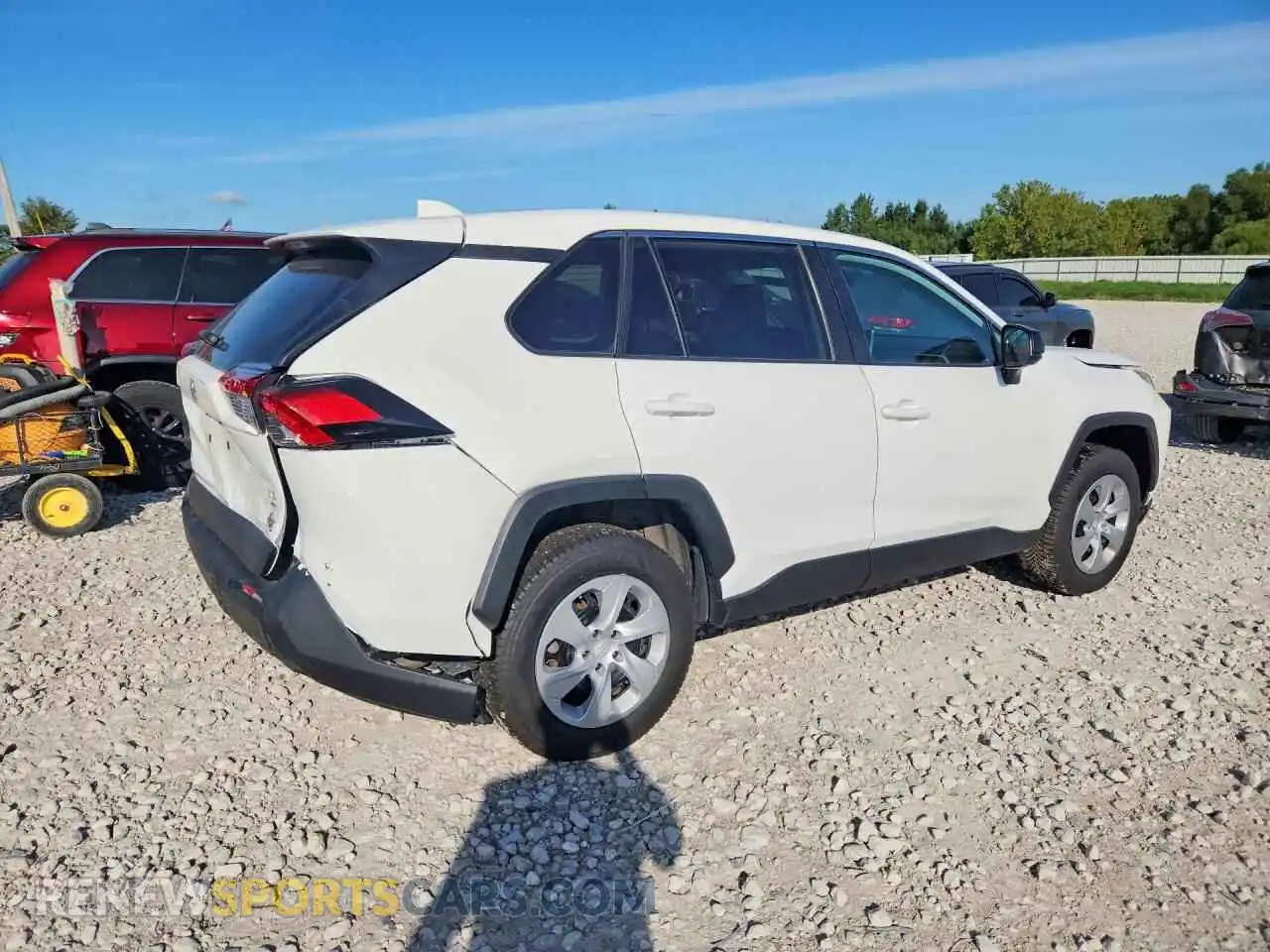 3 Photograph of a damaged car 2T3F1RFV8RC435616 TOYOTA RAV4 2024