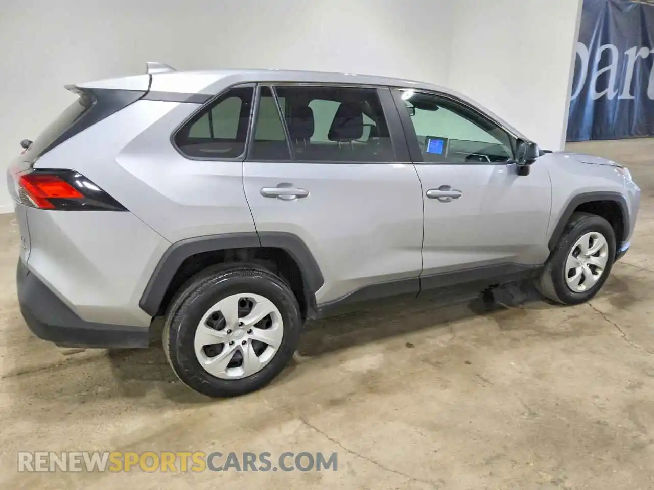 3 Photograph of a damaged car 2T3F1RFV8RC466462 TOYOTA RAV4 2024
