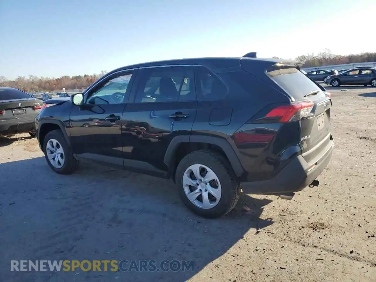 2 Photograph of a damaged car 2T3F1RFV9RC488423 TOYOTA RAV4 2024