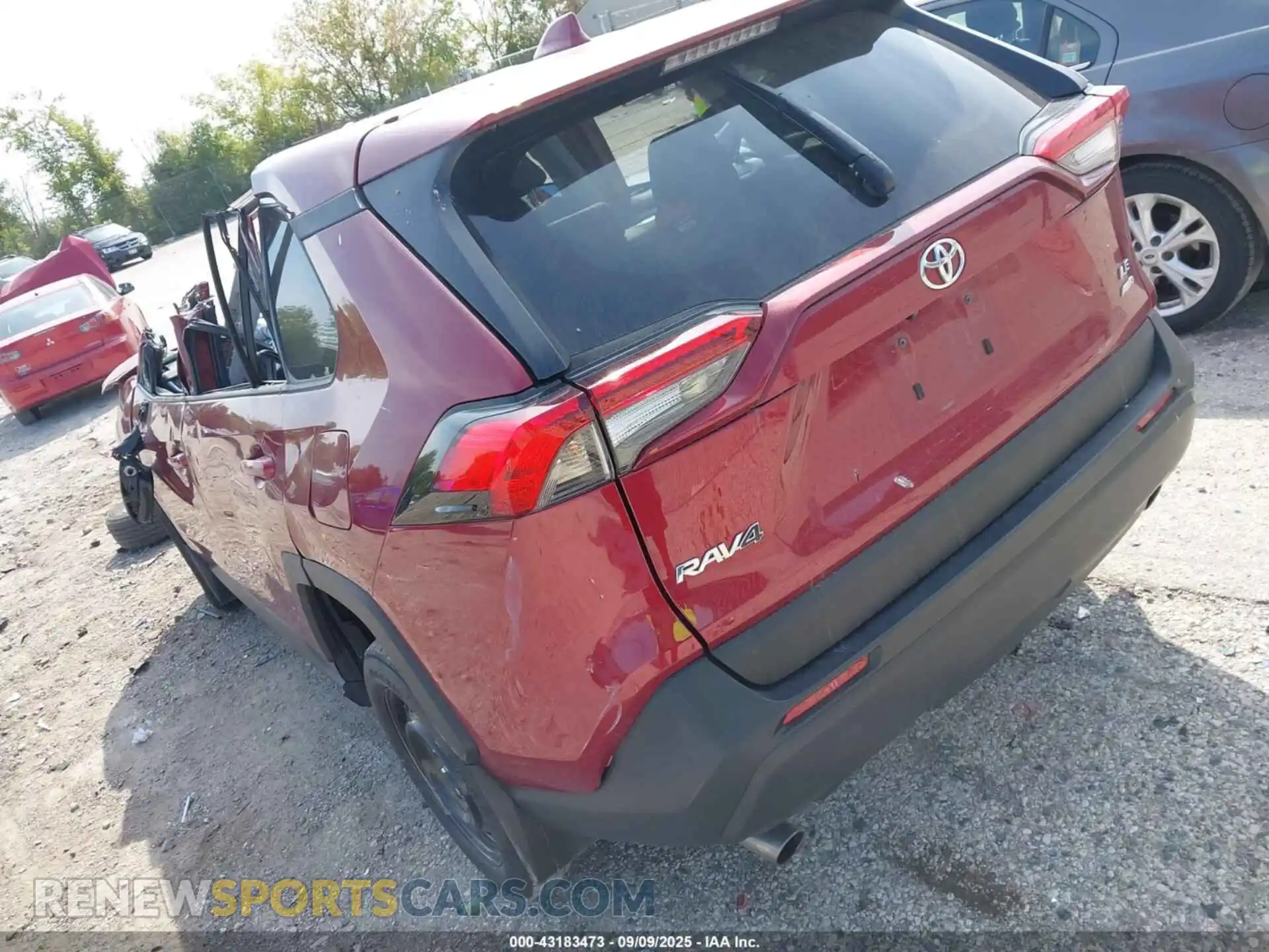 3 Photograph of a damaged car 2T3F1RFV9RW413896 TOYOTA RAV4 2024