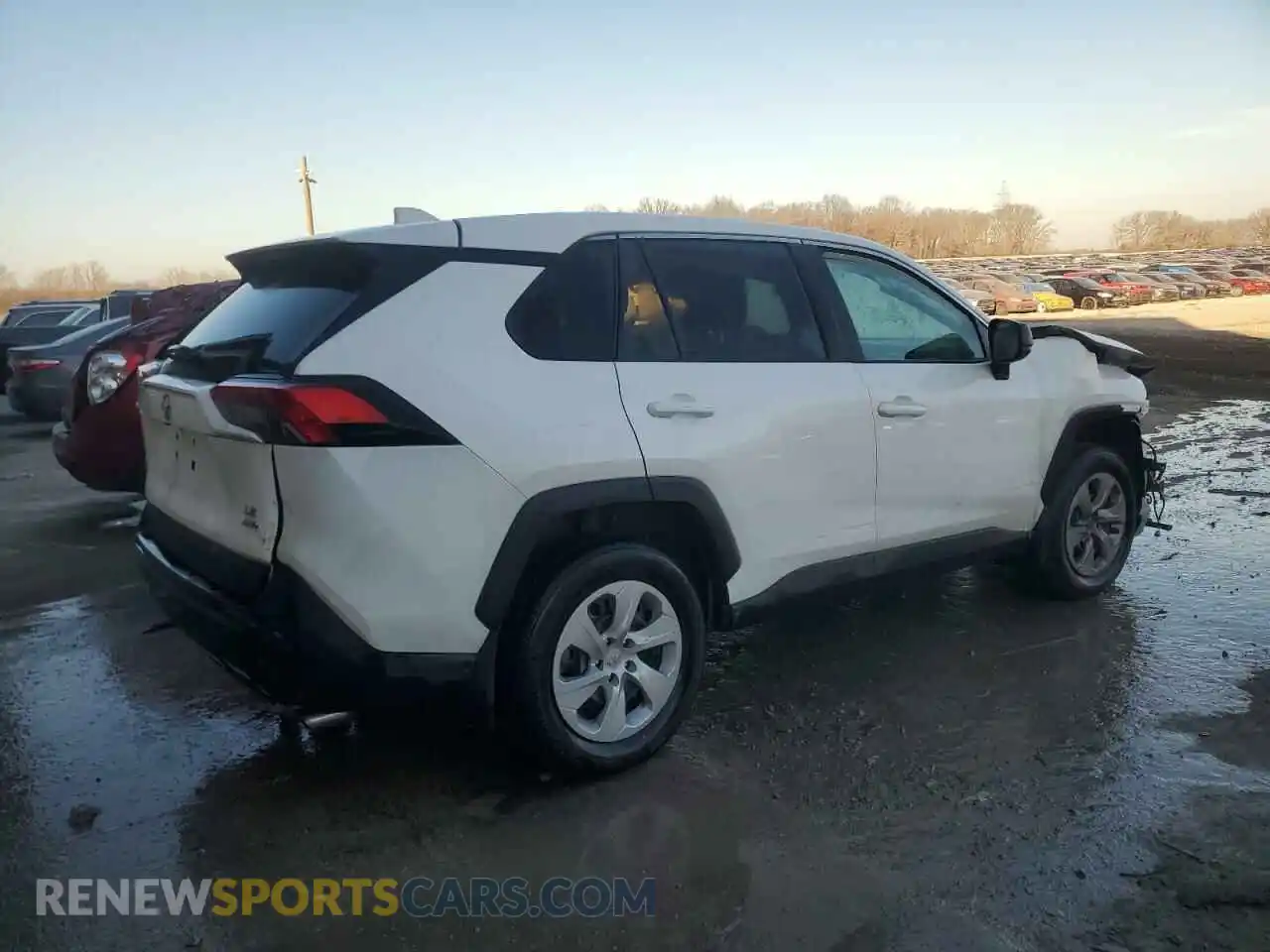 3 Photograph of a damaged car 2T3F1RFVXRW453355 TOYOTA RAV4 2024