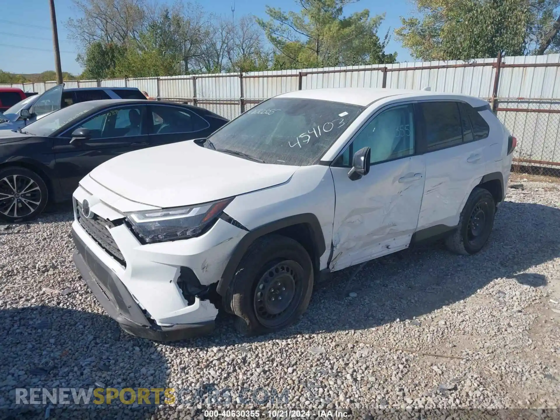 2 Photograph of a damaged car 2T3F1RFVXRW454103 TOYOTA RAV4 2024