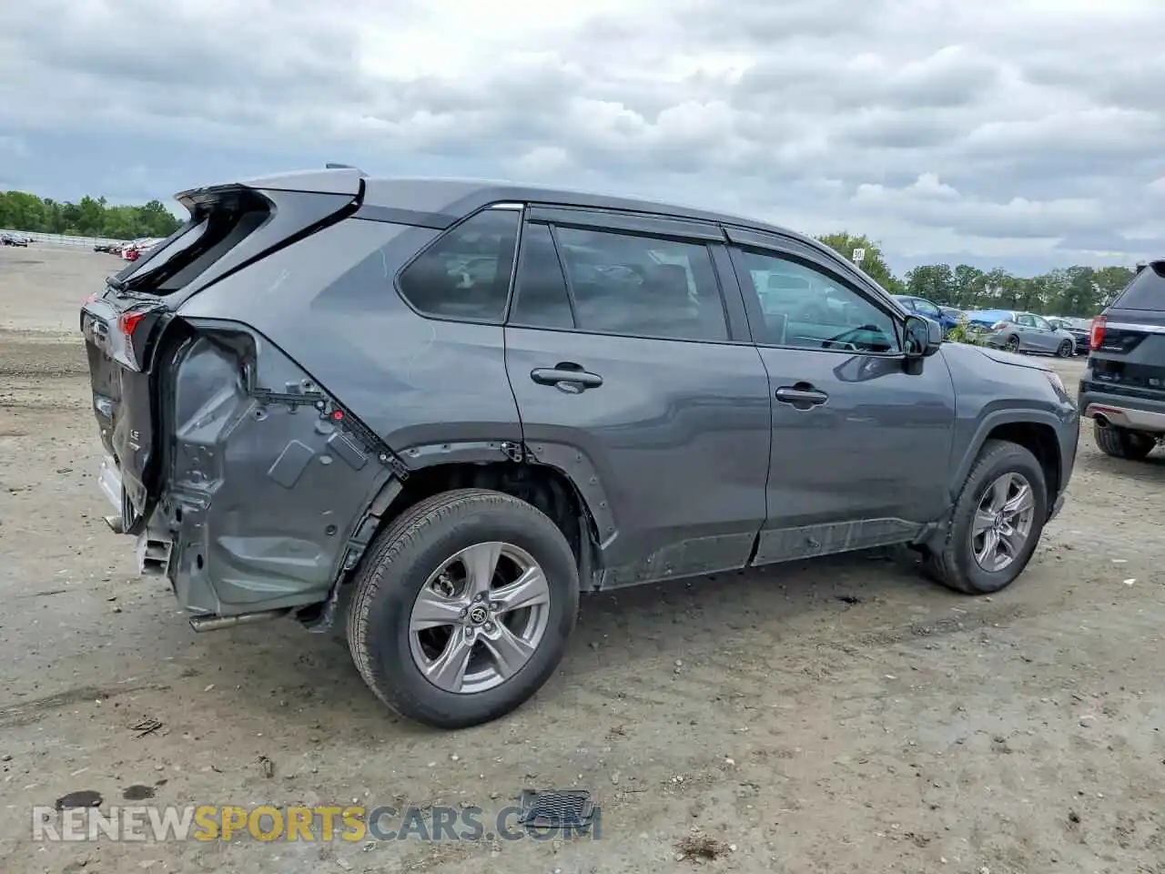3 Photograph of a damaged car 2T3F1RFVXRW484203 TOYOTA RAV4 2024
