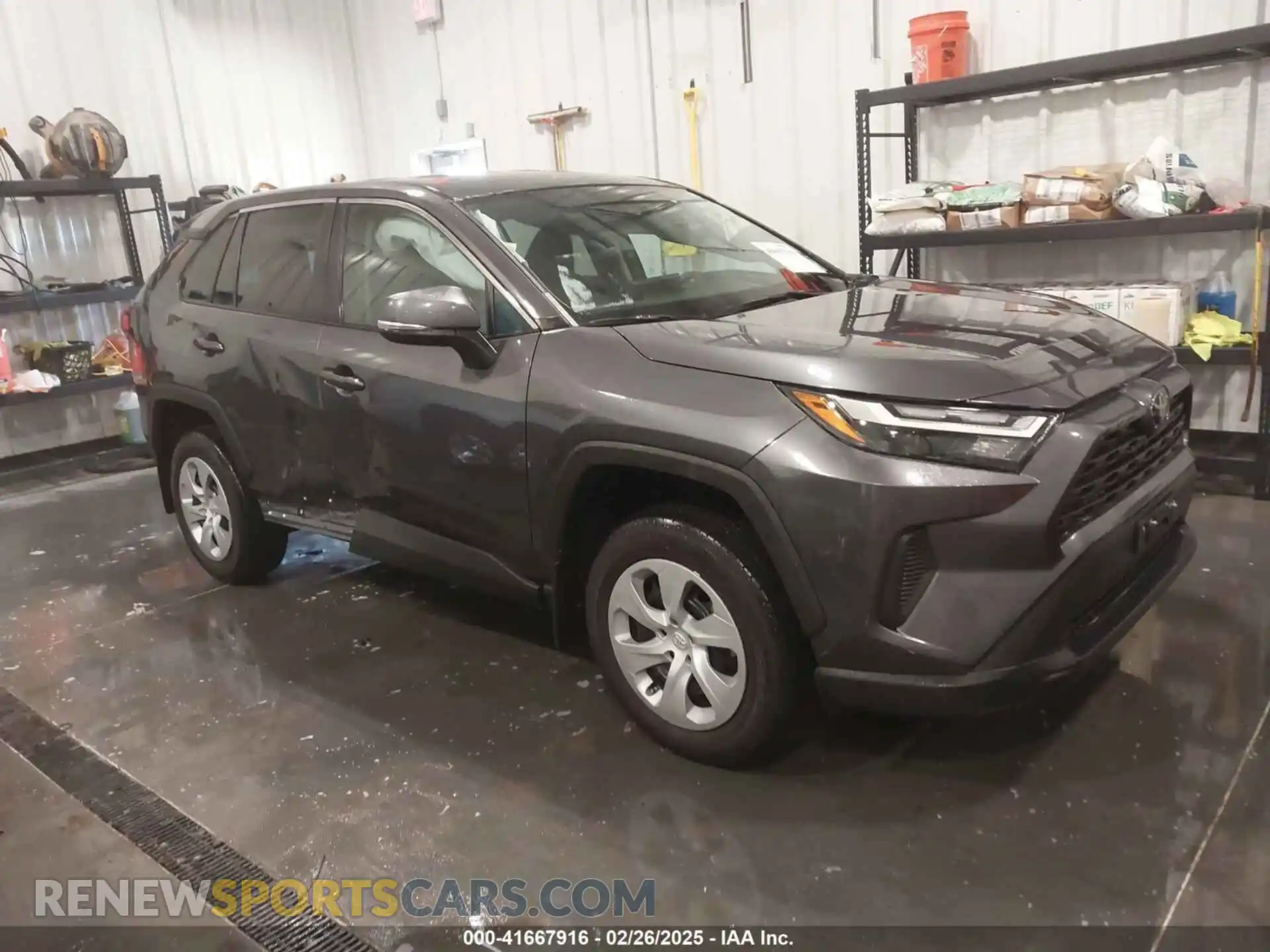 1 Photograph of a damaged car 2T3G1RFV2RC476022 TOYOTA RAV4 2024