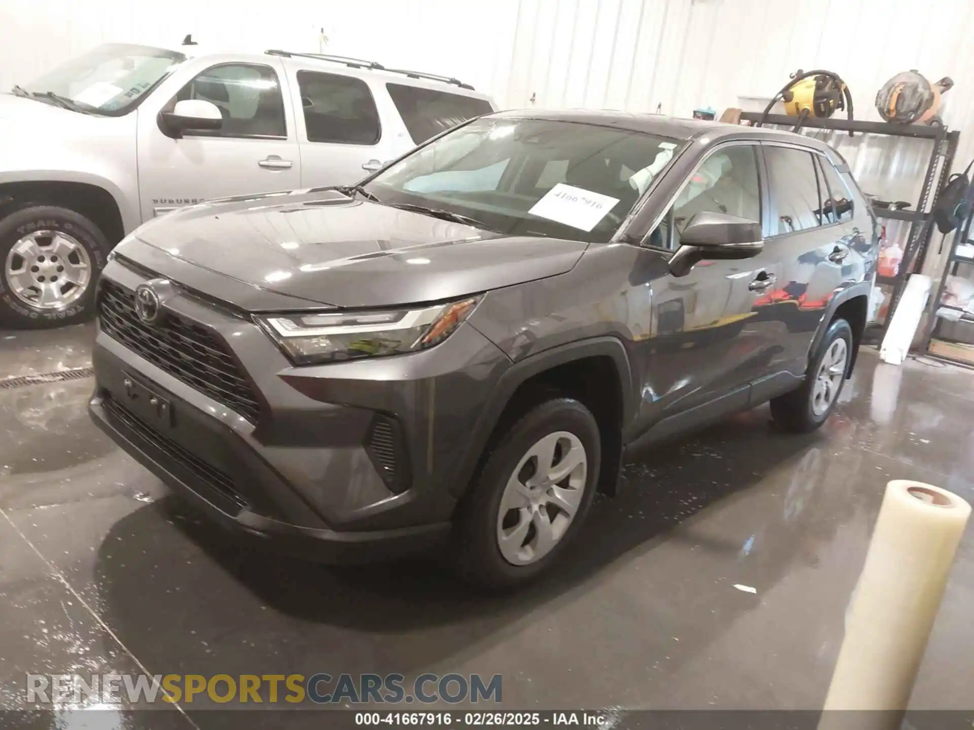 2 Photograph of a damaged car 2T3G1RFV2RC476022 TOYOTA RAV4 2024