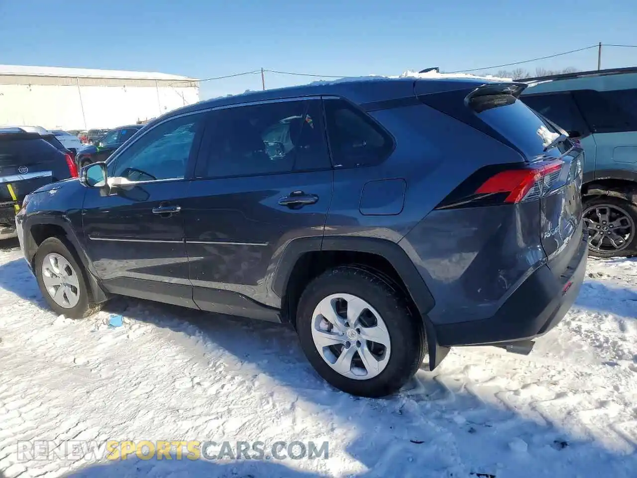 2 fotografías del automóvil dañado 2T3G1RFV4RC465765 TOYOTA RAV4 2024