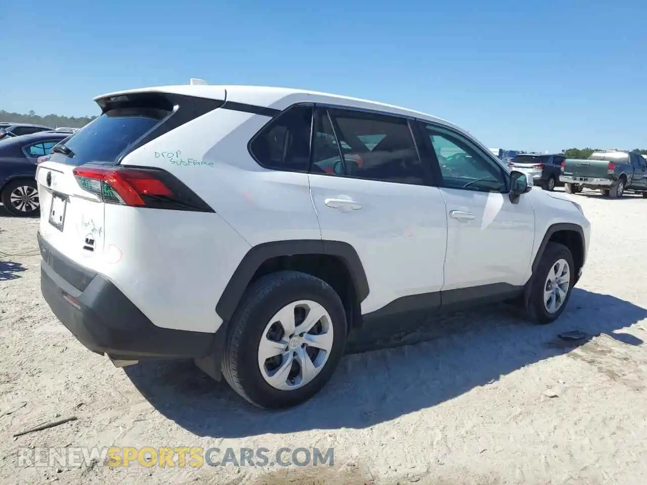 3 Photograph of a damaged car 2T3G1RFVXRC457136 TOYOTA RAV4 2024