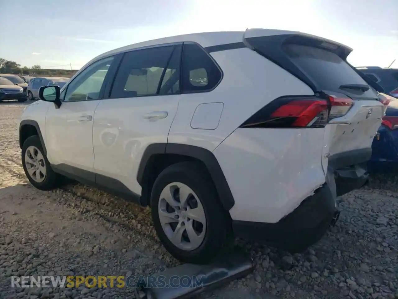 2 Photograph of a damaged car 2T3H1RFV0RC264109 TOYOTA RAV4 2024
