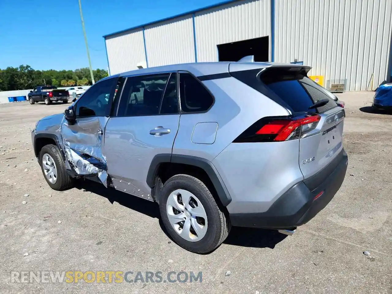 2 Photograph of a damaged car 2T3H1RFV2RC254102 TOYOTA RAV4 2024