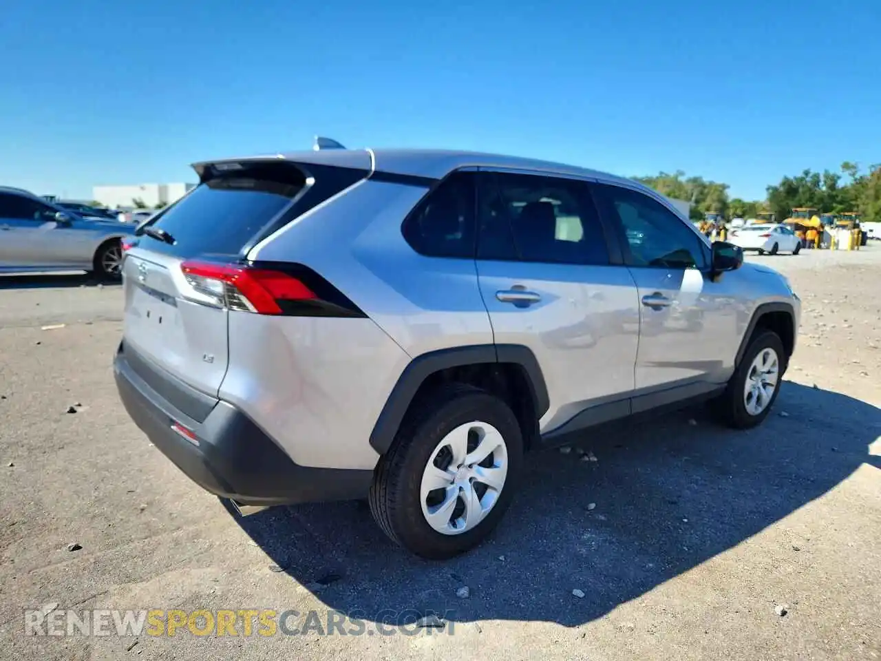 3 Photograph of a damaged car 2T3H1RFV2RC254102 TOYOTA RAV4 2024