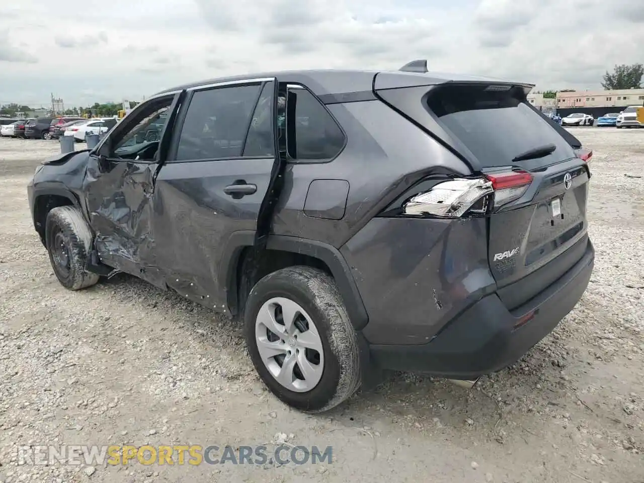2 Photograph of a damaged car 2T3H1RFV2RC279601 TOYOTA RAV4 2024