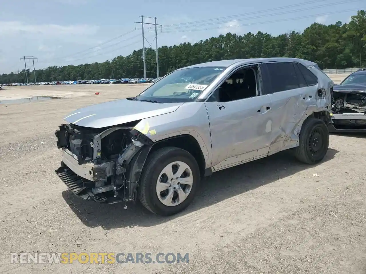 1 Photograph of a damaged car 2T3H1RFV2RC286631 TOYOTA RAV4 2024