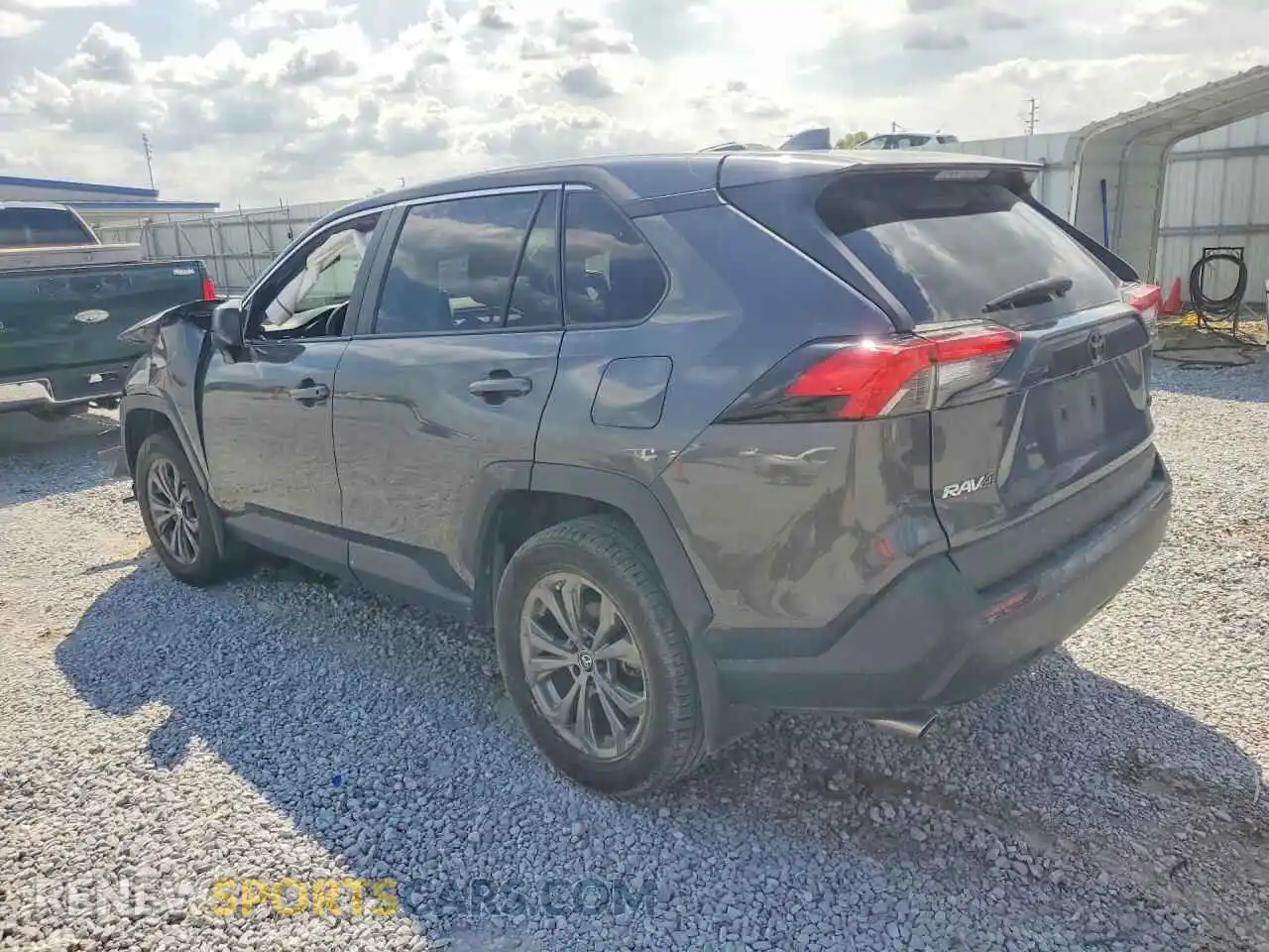 2 Photograph of a damaged car 2T3H1RFV2RW311588 TOYOTA RAV4 2024