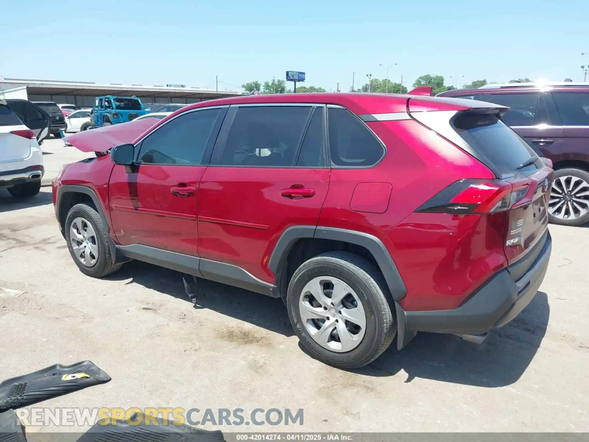 3 Photograph of a damaged car 2T3H1RFV4RW323564 TOYOTA RAV4 2024