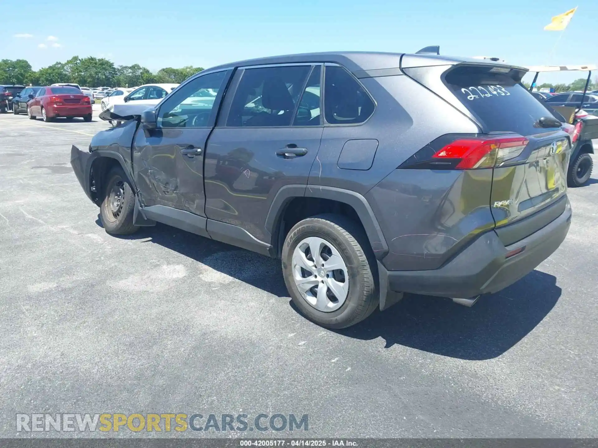 3 Photograph of a damaged car 2T3H1RFV5RC272433 TOYOTA RAV4 2024