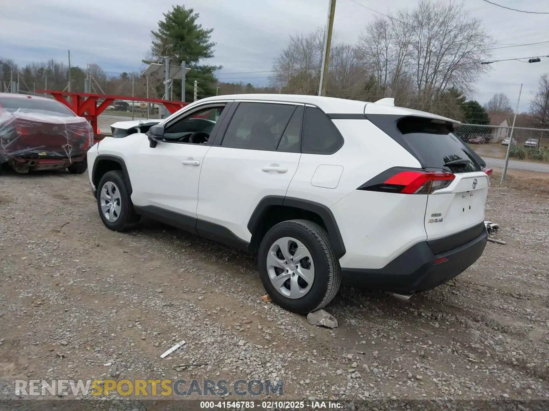 3 Photograph of a damaged car 2T3H1RFV6RC293484 TOYOTA RAV4 2024