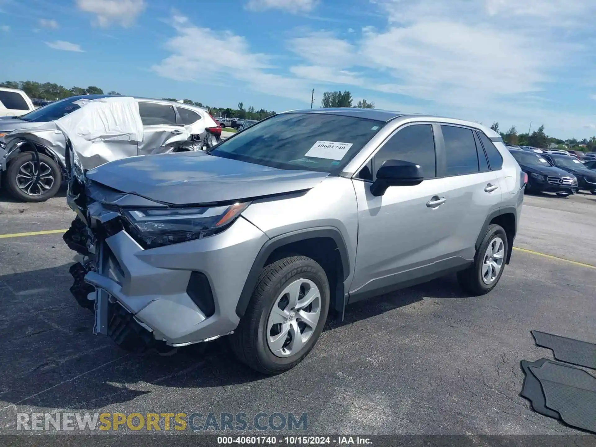 2 Photograph of a damaged car 2T3H1RFV7RC279464 TOYOTA RAV4 2024
