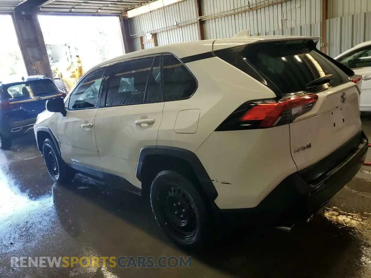 2 fotografías del automóvil dañado 2T3H1RFV8RC269588 TOYOTA RAV4 2024