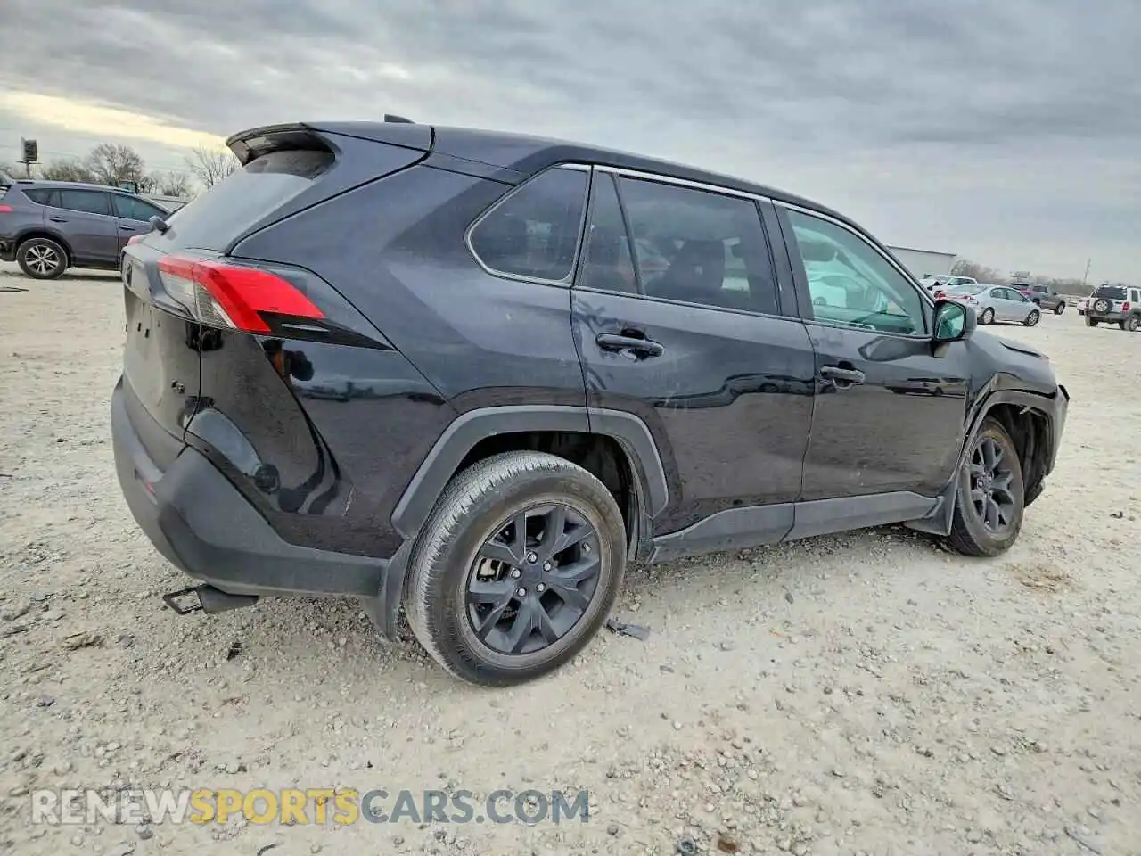 3 Photograph of a damaged car 2T3H1RFV8RC302394 TOYOTA RAV4 2024
