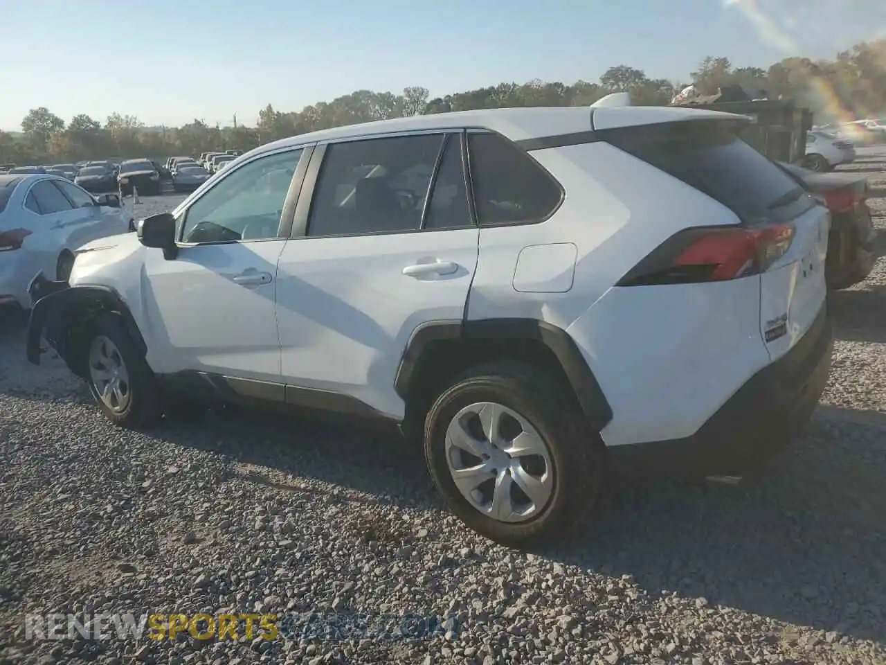 2 Фотография поврежденного автомобиля 2T3H1RFV8RW348113 TOYOTA RAV4 2024