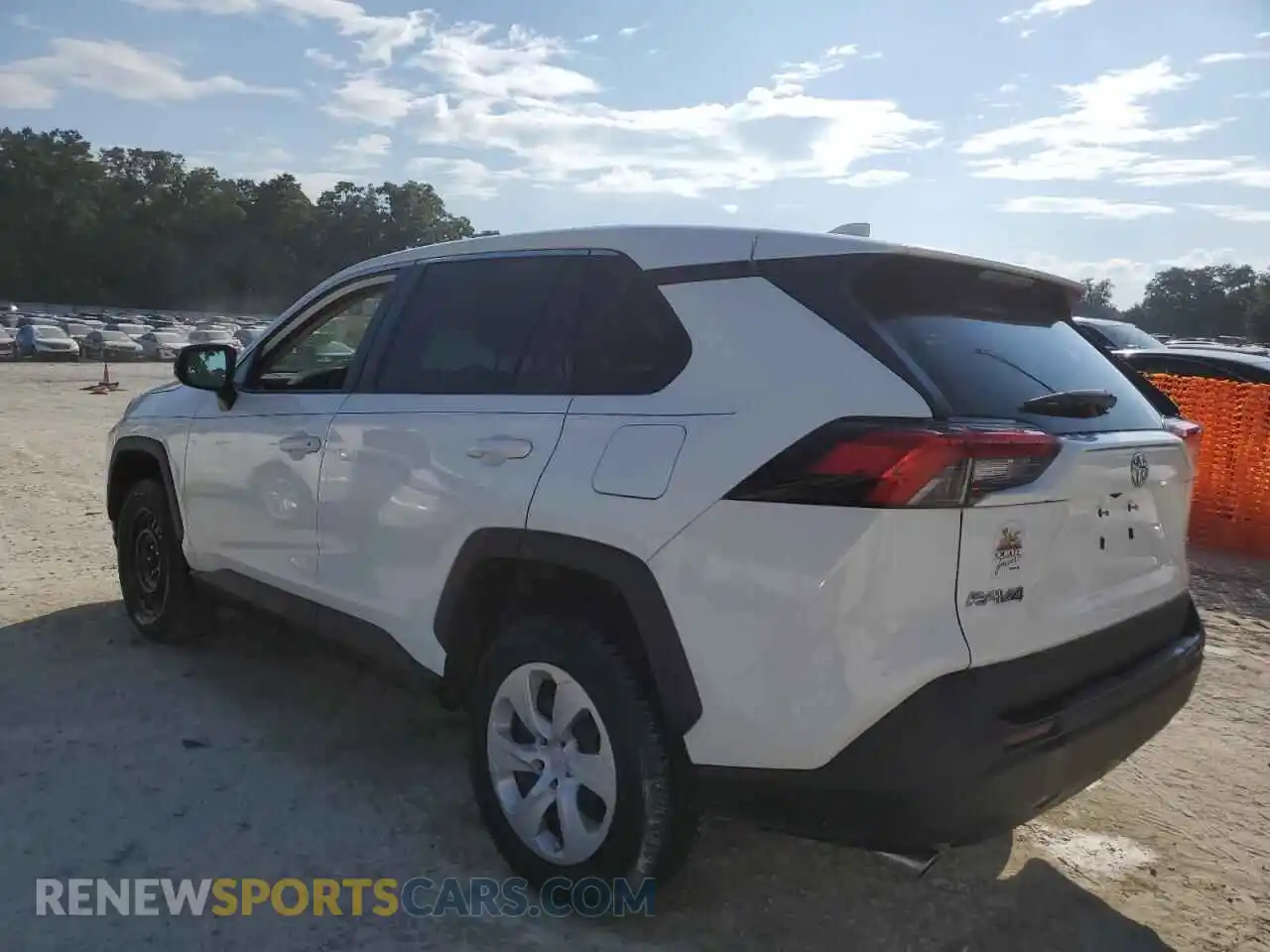 2 Photograph of a damaged car 2T3H1RFV9RC267168 TOYOTA RAV4 2024