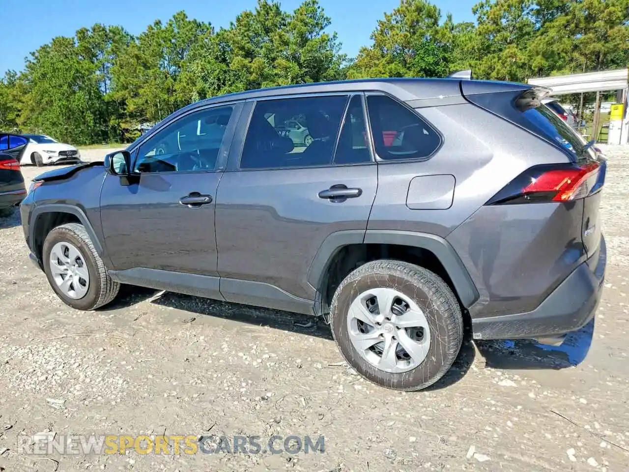 2 Photograph of a damaged car 2T3H1RFV9RC276260 TOYOTA RAV4 2024