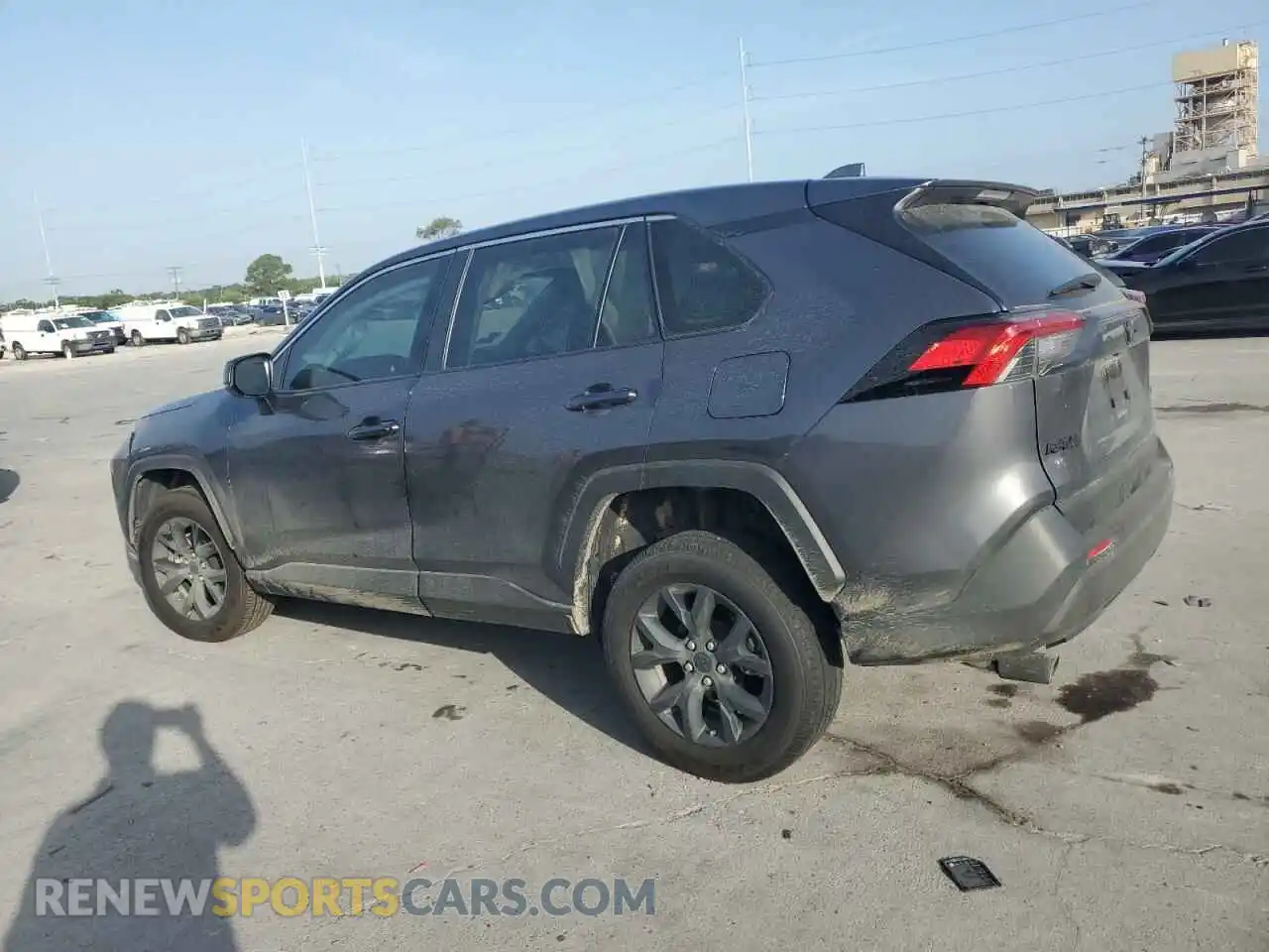 2 Photograph of a damaged car 2T3H1RFVXRC283699 TOYOTA RAV4 2024