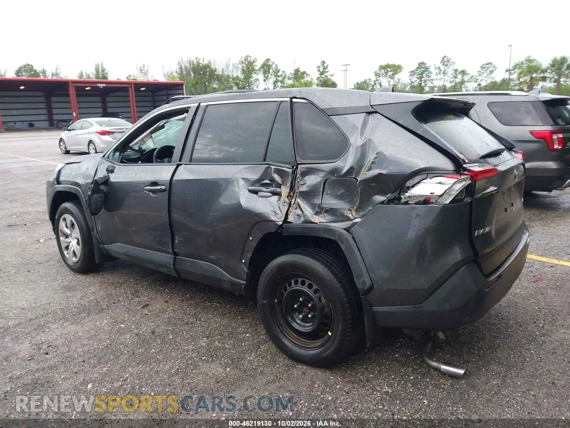 3 fotografías del automóvil dañado 2T3K1RFV2RC283346 TOYOTA RAV4 2024