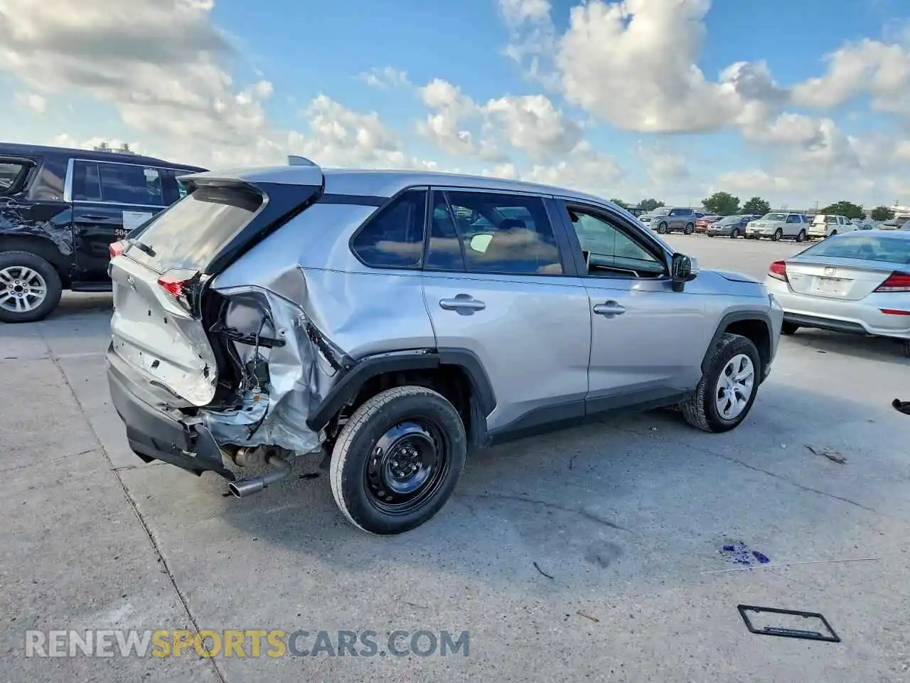 3 Photograph of a damaged car 2T3K1RFV8RC283058 TOYOTA RAV4 2024