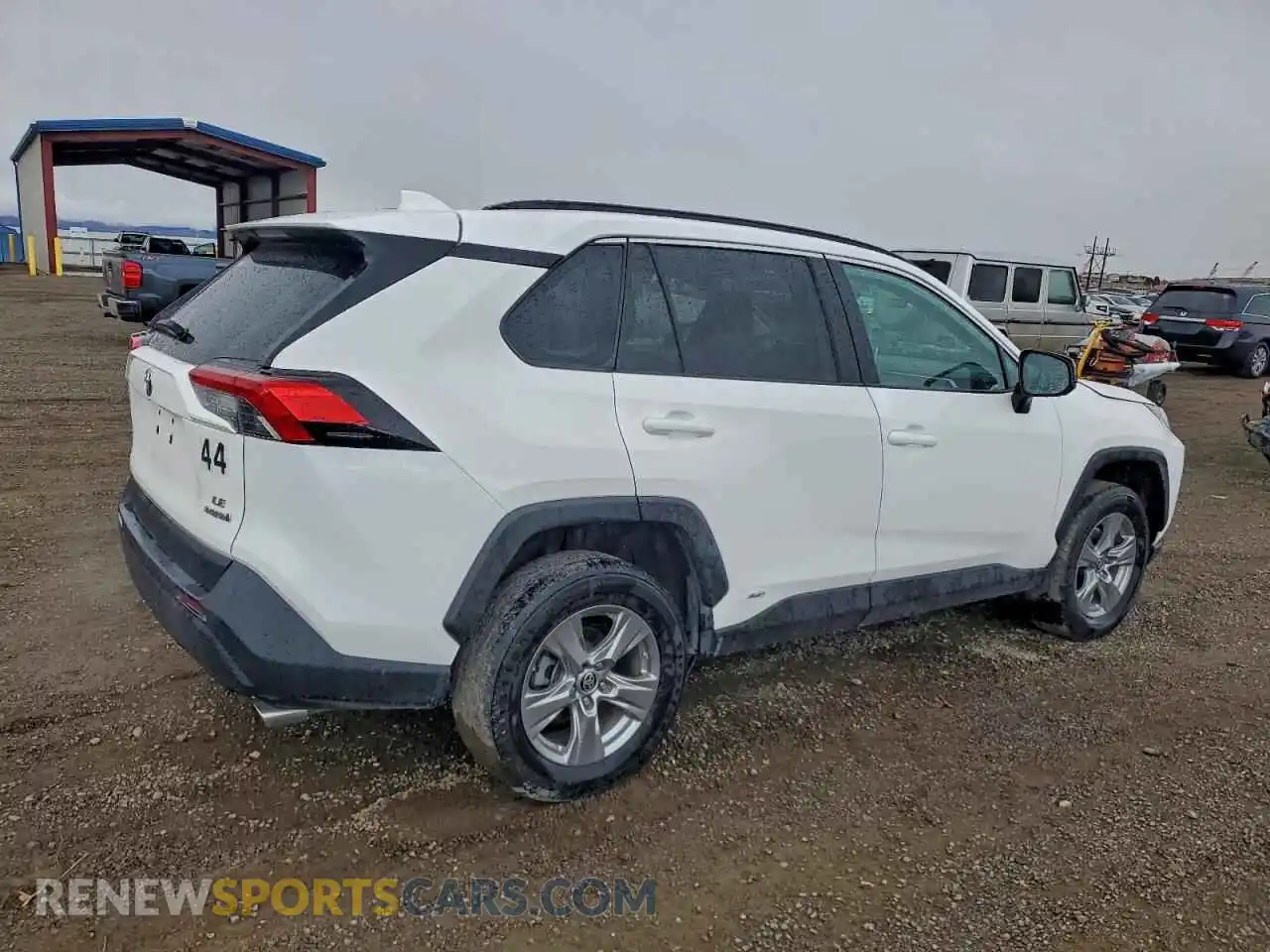 3 Photograph of a damaged car 2T3LWRFV0RW211890 TOYOTA RAV4 2024