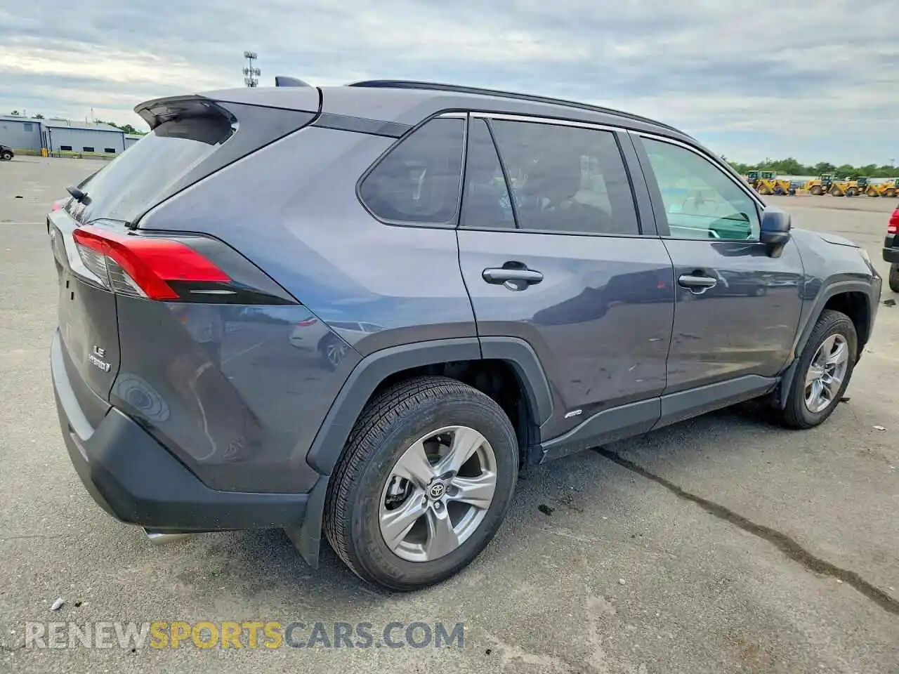 3 fotografías del automóvil dañado 2T3LWRFV2RW245264 TOYOTA RAV4 2024