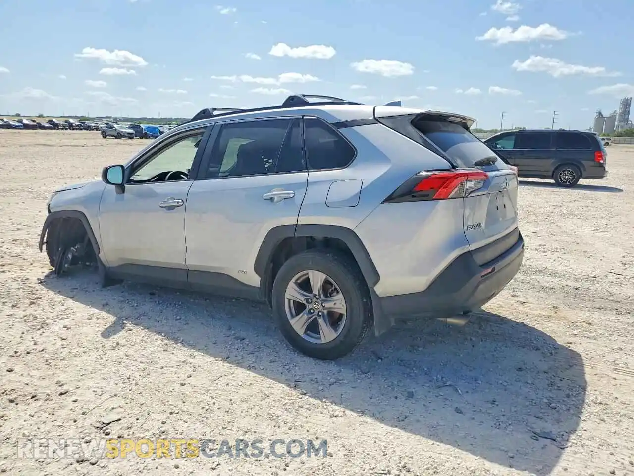2 Photograph of a damaged car 2T3LWRFV4RW208068 TOYOTA RAV4 2024
